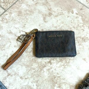 Michael Kors wristlet with keychain